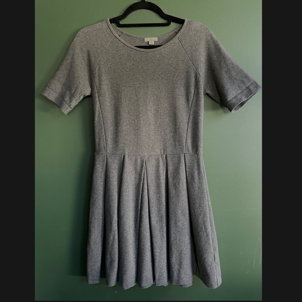 GAP | Pleated Gray Dress- XS